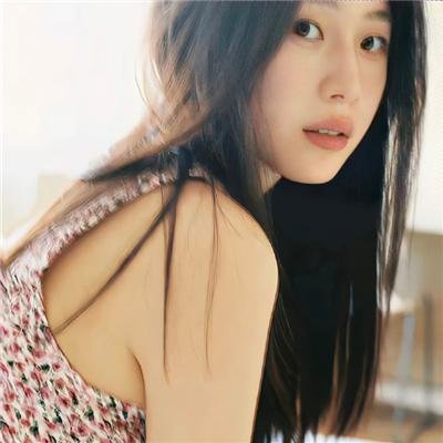 倾国倾城 封面